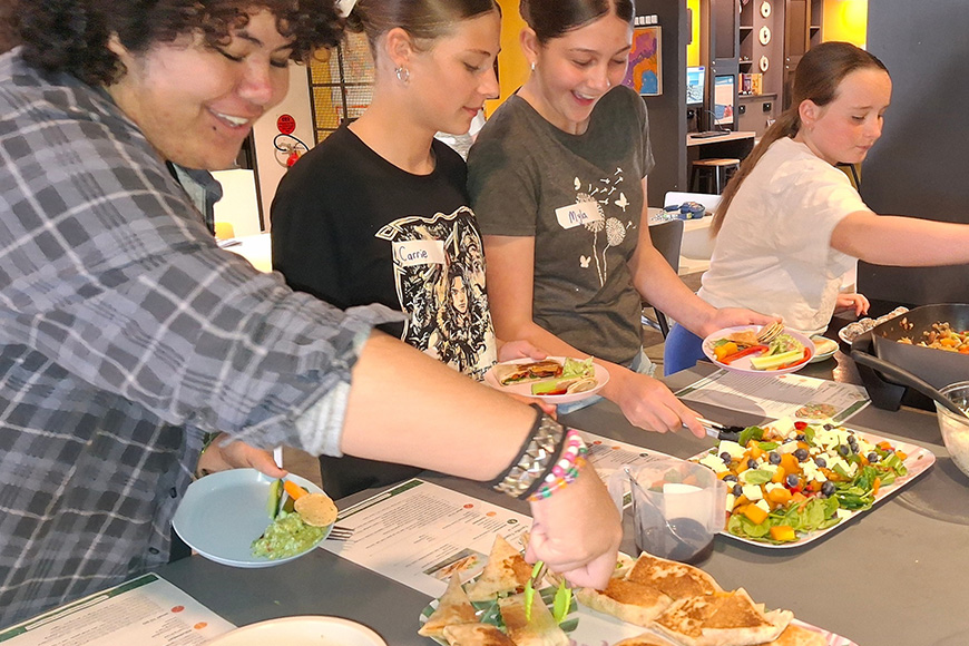 Junior Kitchen Teens