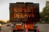 Road_works_street_expect_delays